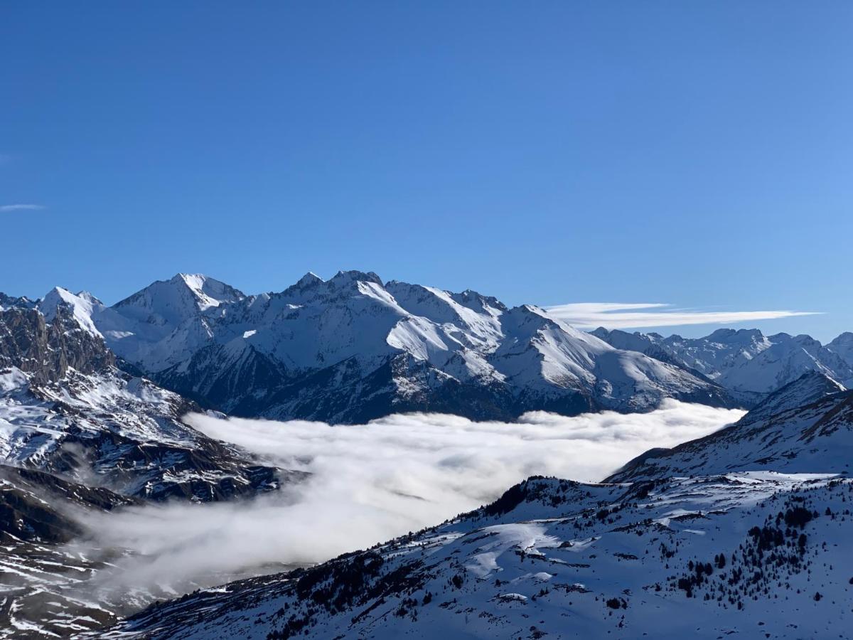 Chalet Los Ibones - Lodge Формігаль Екстер'єр фото